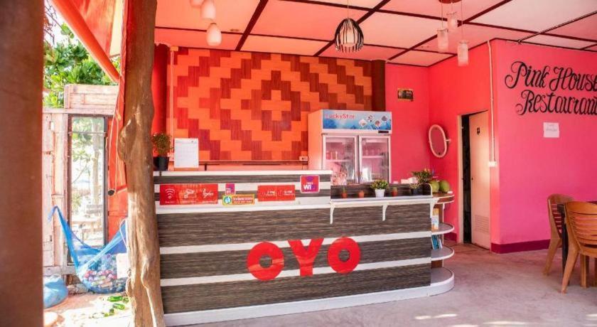 Oyo 797 Pink House Bungalow Ко-Ланта Экстерьер фото