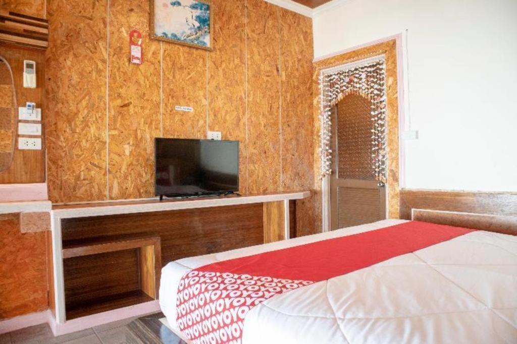 Oyo 797 Pink House Bungalow Ко-Ланта Экстерьер фото