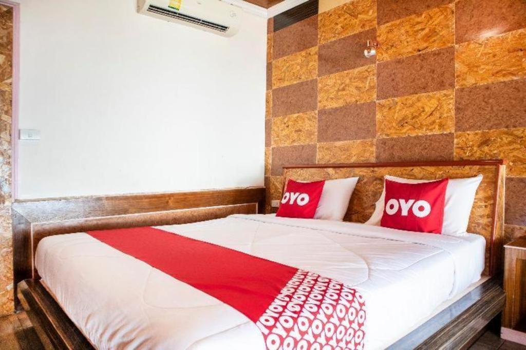 Oyo 797 Pink House Bungalow Ко-Ланта Экстерьер фото