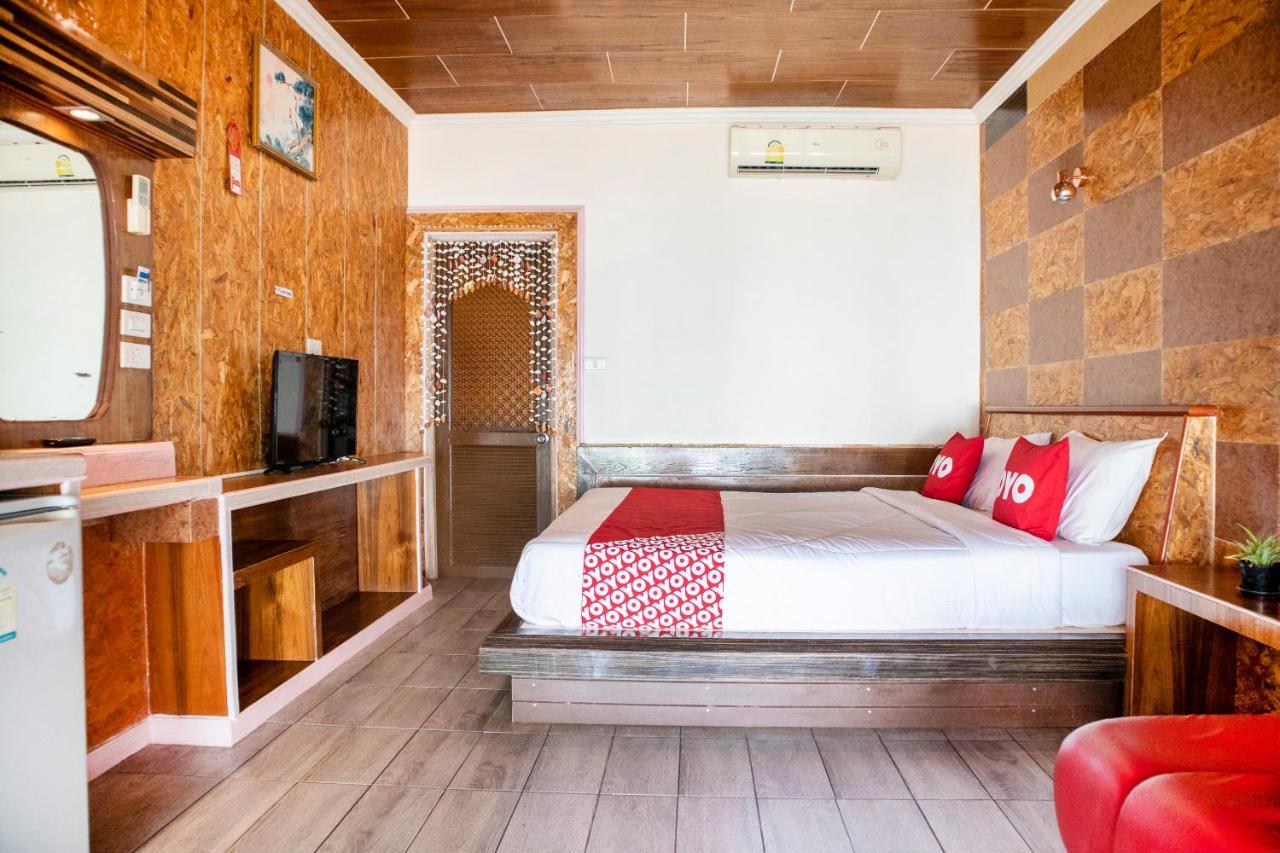 Oyo 797 Pink House Bungalow Ко-Ланта Экстерьер фото