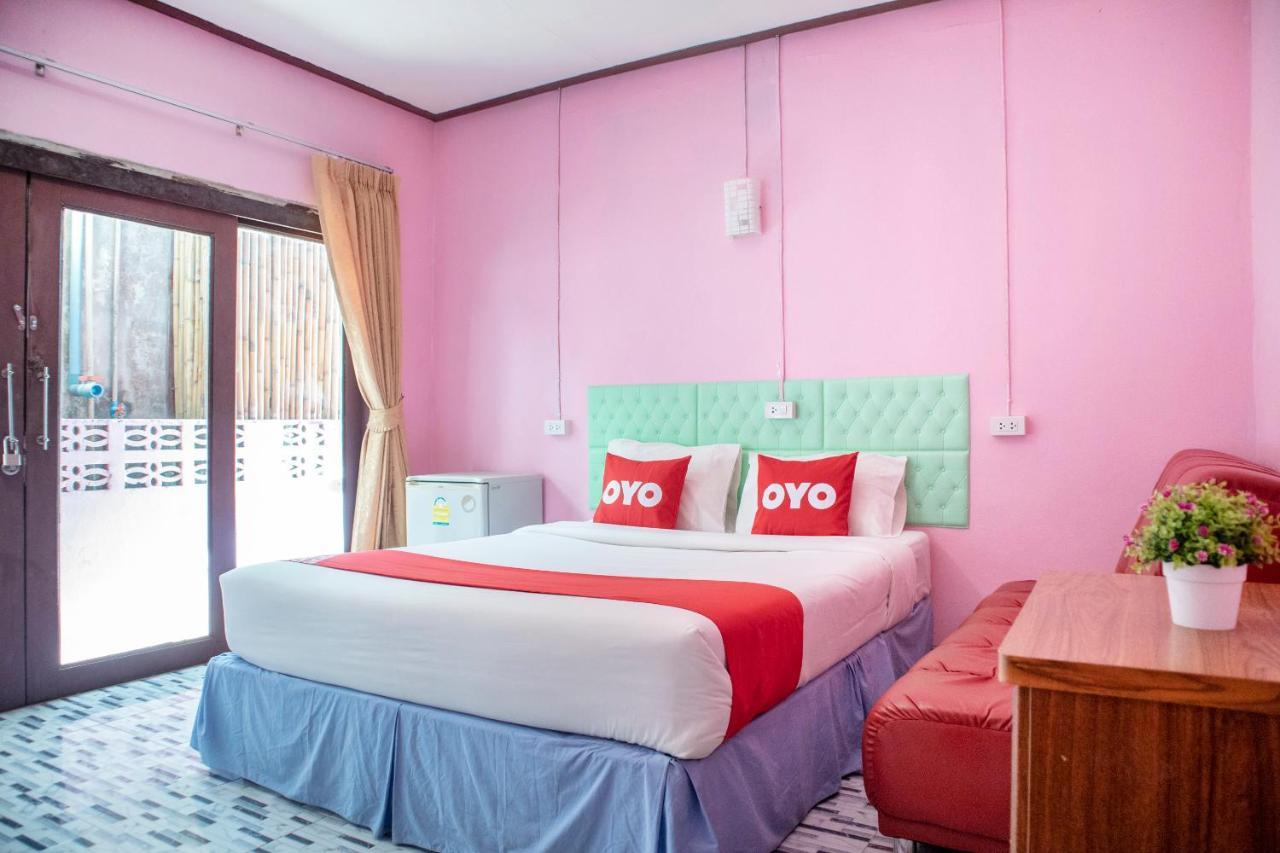 Oyo 797 Pink House Bungalow Ко-Ланта Экстерьер фото