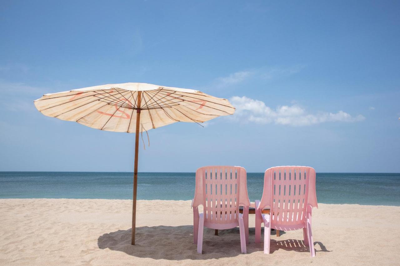 Oyo 797 Pink House Bungalow Ко-Ланта Экстерьер фото